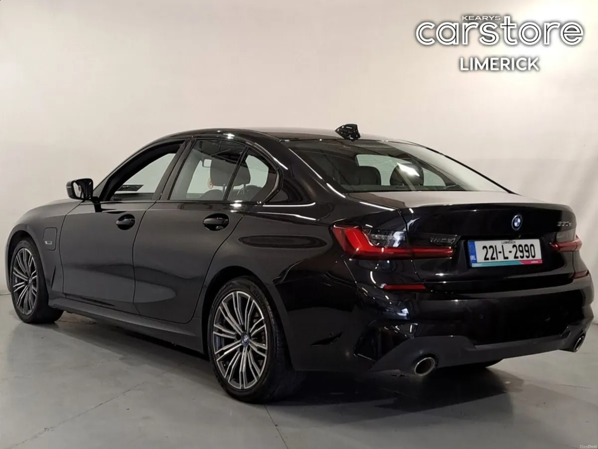 BMW 3-Series 330e M Sport Auto - Image 5