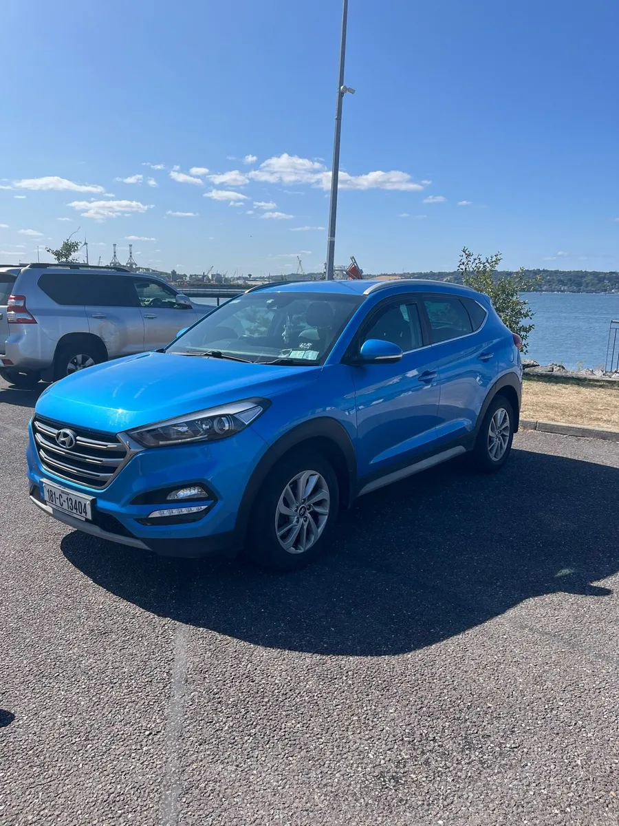 Hyundai Tucson Executive LOW MILAGE - Image 3