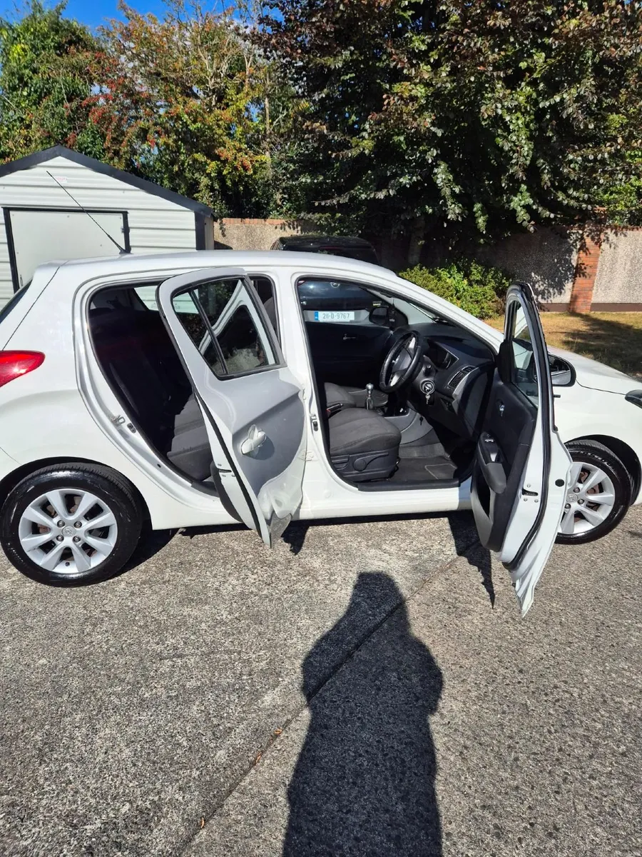 Hyundai i20 2014 - Image 4