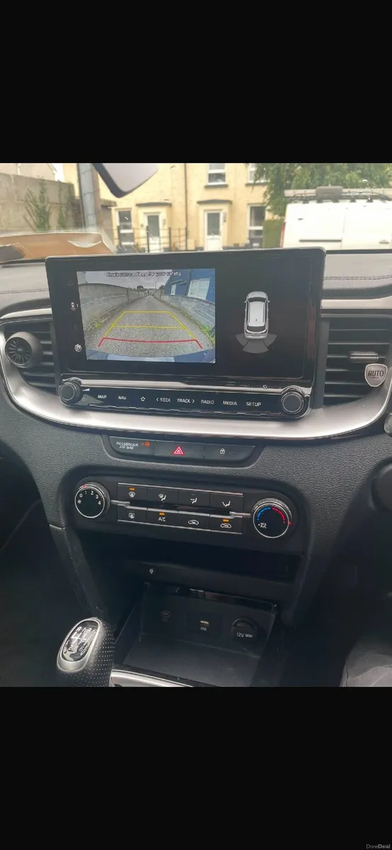 Kia Ceed 2023 - Image 2