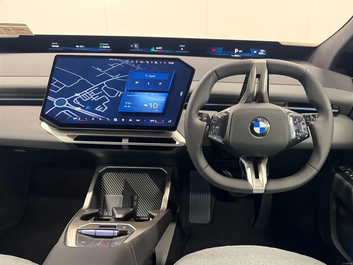 BMW iX3 50 xDrive - Image 5