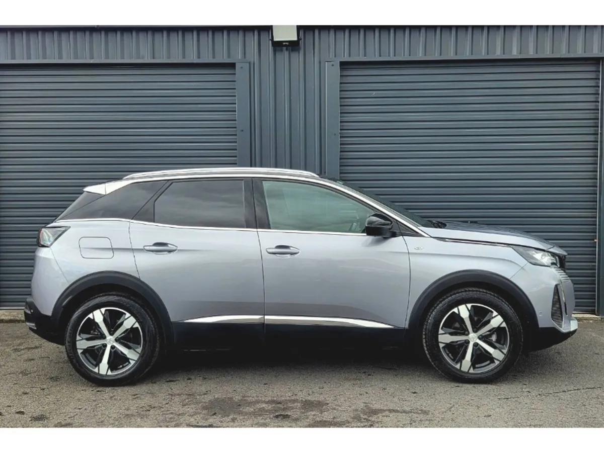 Peugeot 3008 GT LINE 1.5 AUTO HDI 130 - Image 4