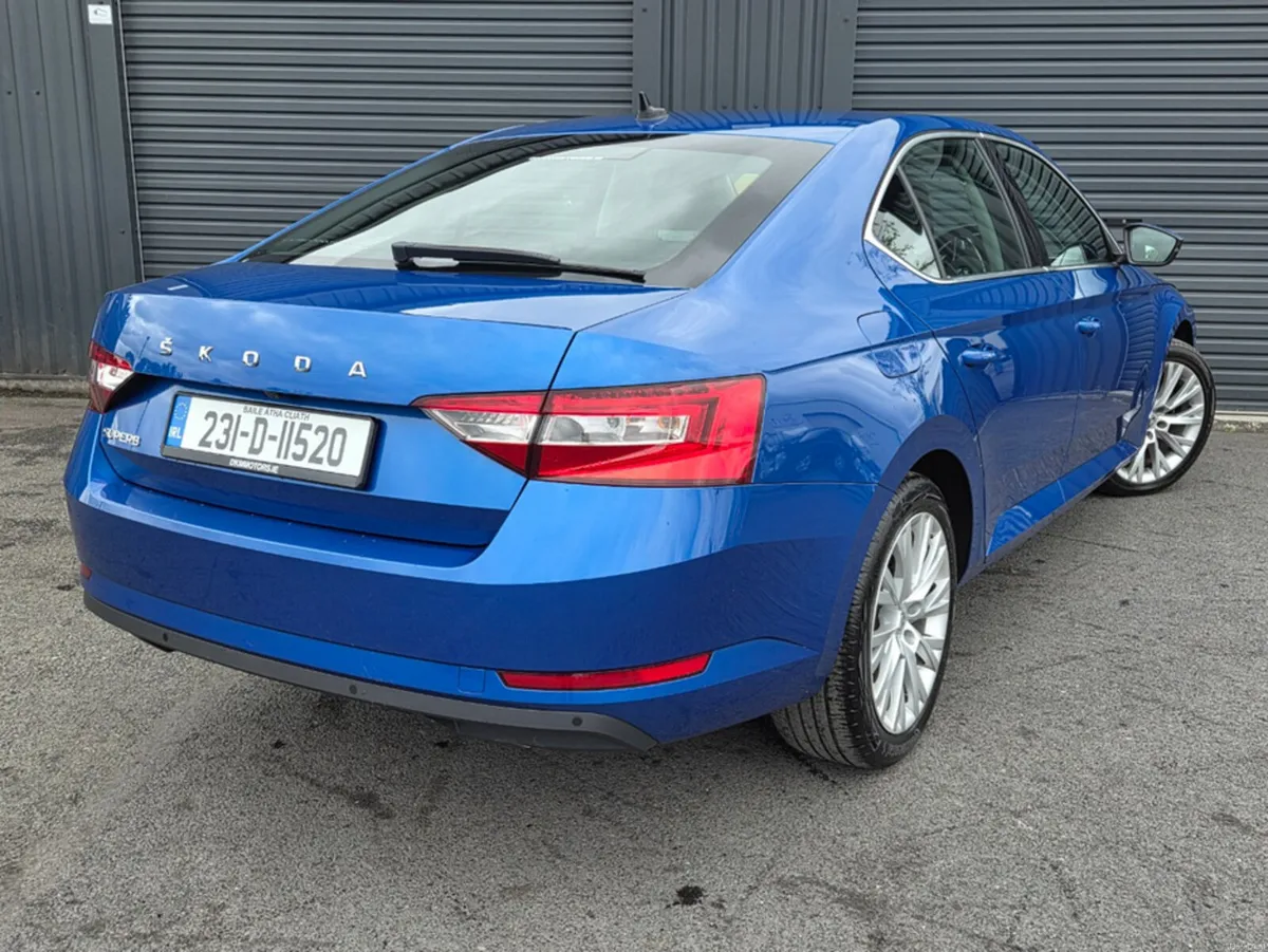 Skoda Superb STYLE AUTO 2.0 TDI 150HP DSG - Image 4