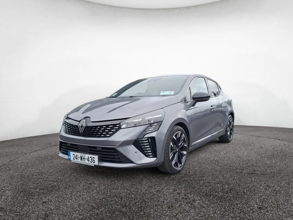 Renault Clio TECHNO E-TECH FULL HYBRID - Image 1