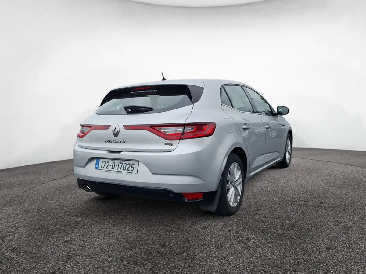 Renault Megane DYNAMIQUE NAV DCI 110 4DR - Image 5