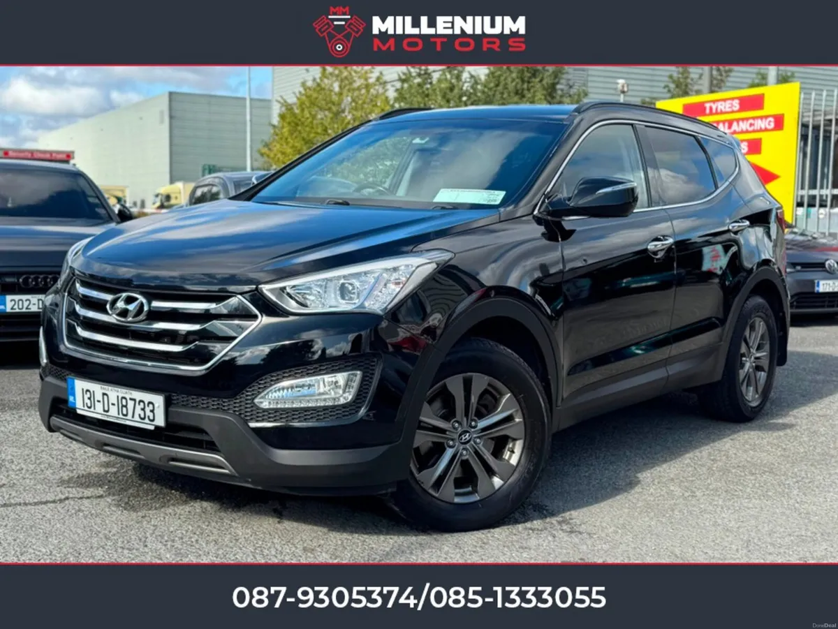 Hyundai Santa Fe LOW KMS// NEW NCT// TAXED// - Image 4
