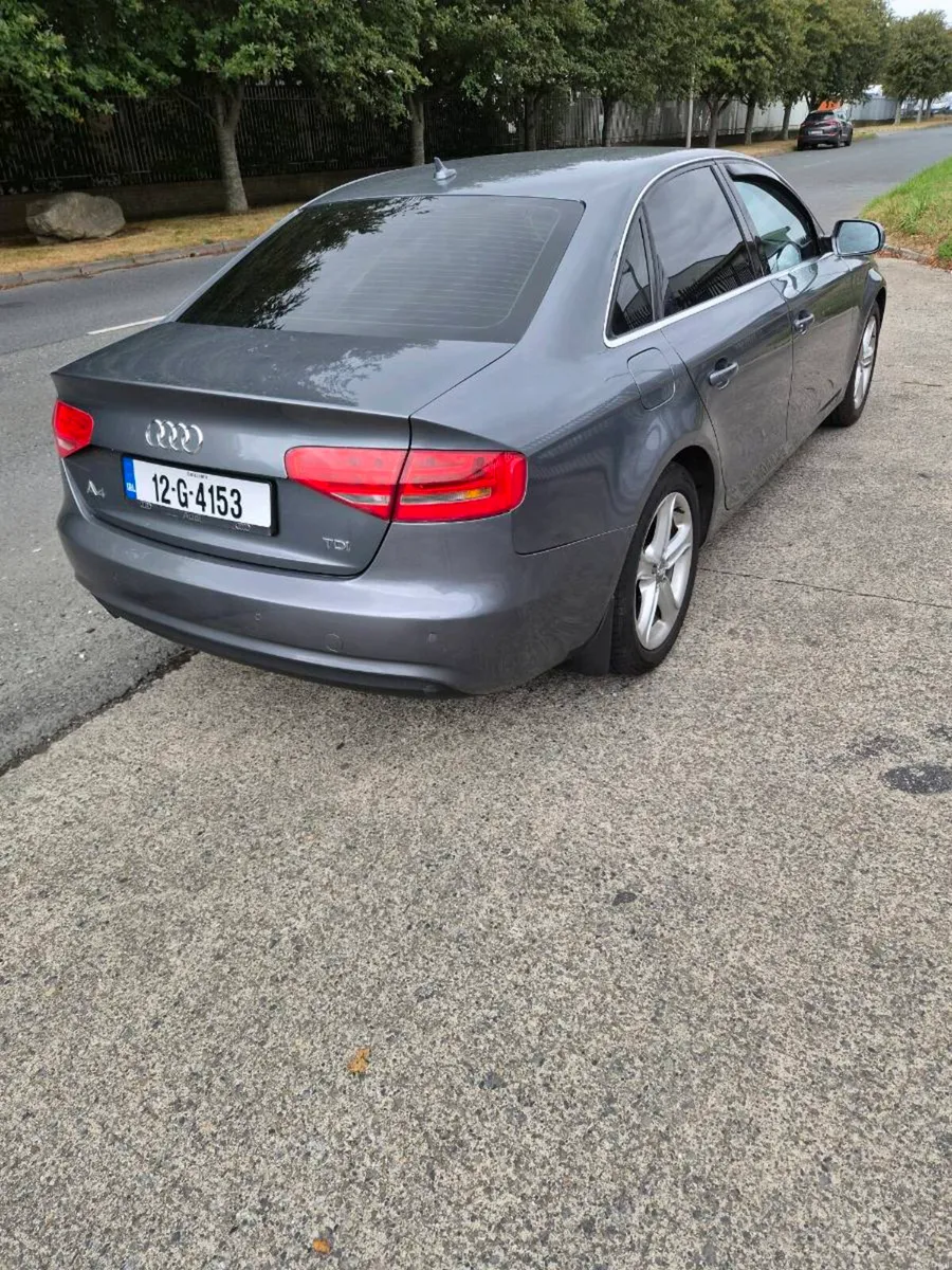 Audi A4 saloon - Image 3