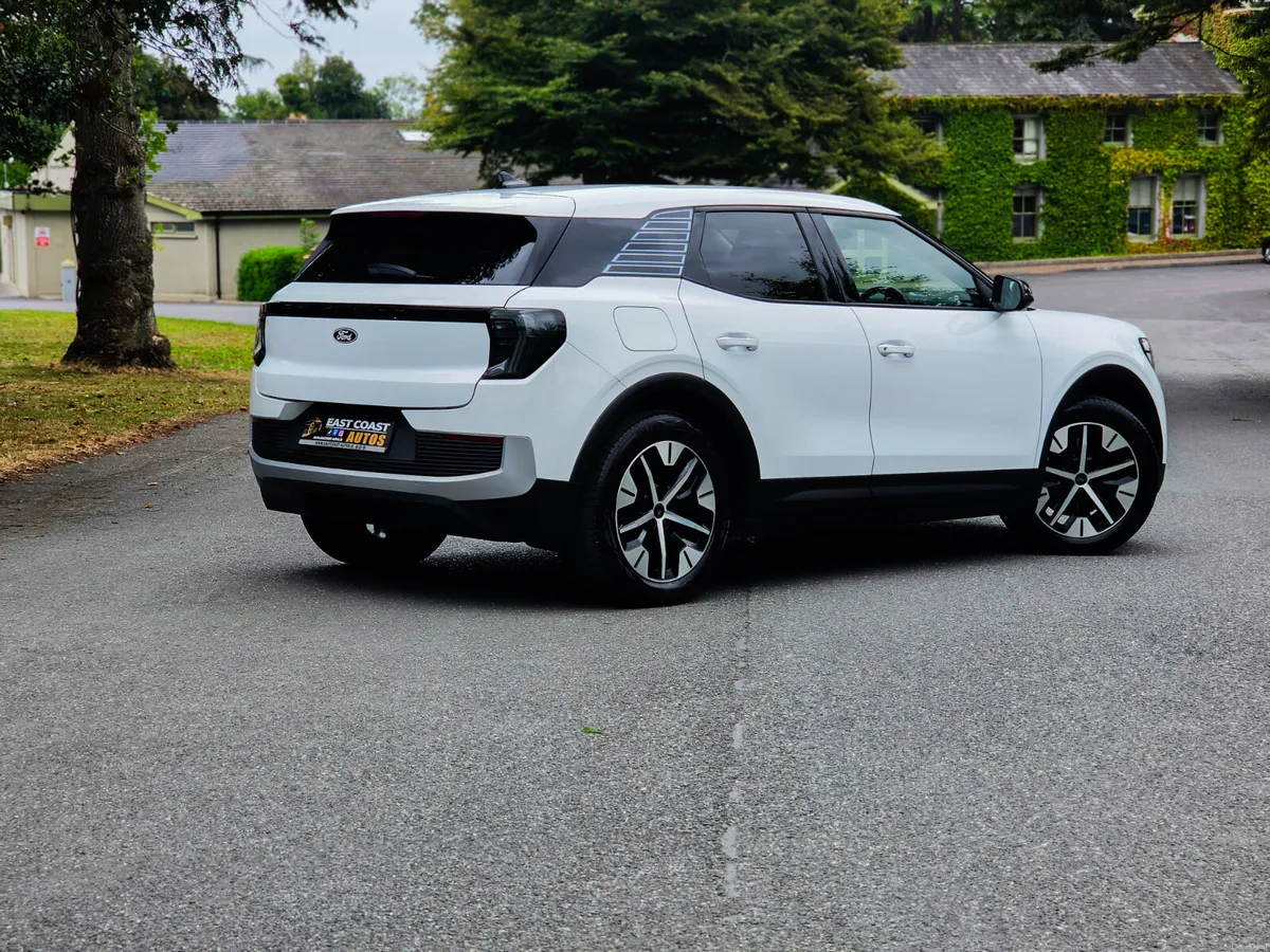 2024 Ford Explorer Select EV 210 Kw 77kw Eetended - Image 2