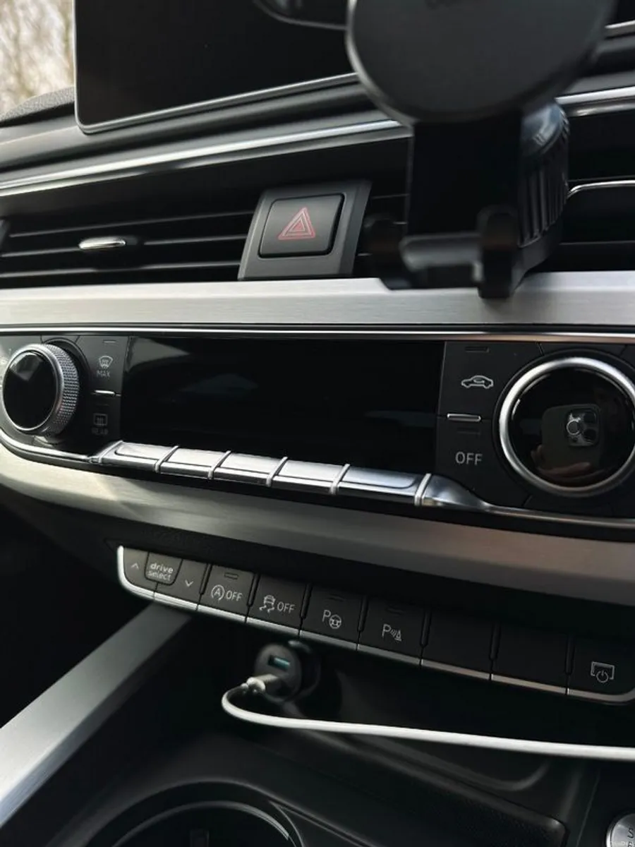 2017 Audi A5 - Image 4
