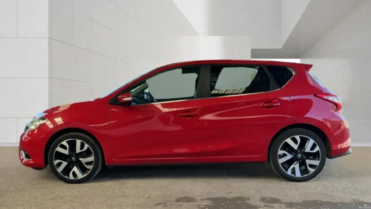 Nissan Pulsar Tekna - Image 6