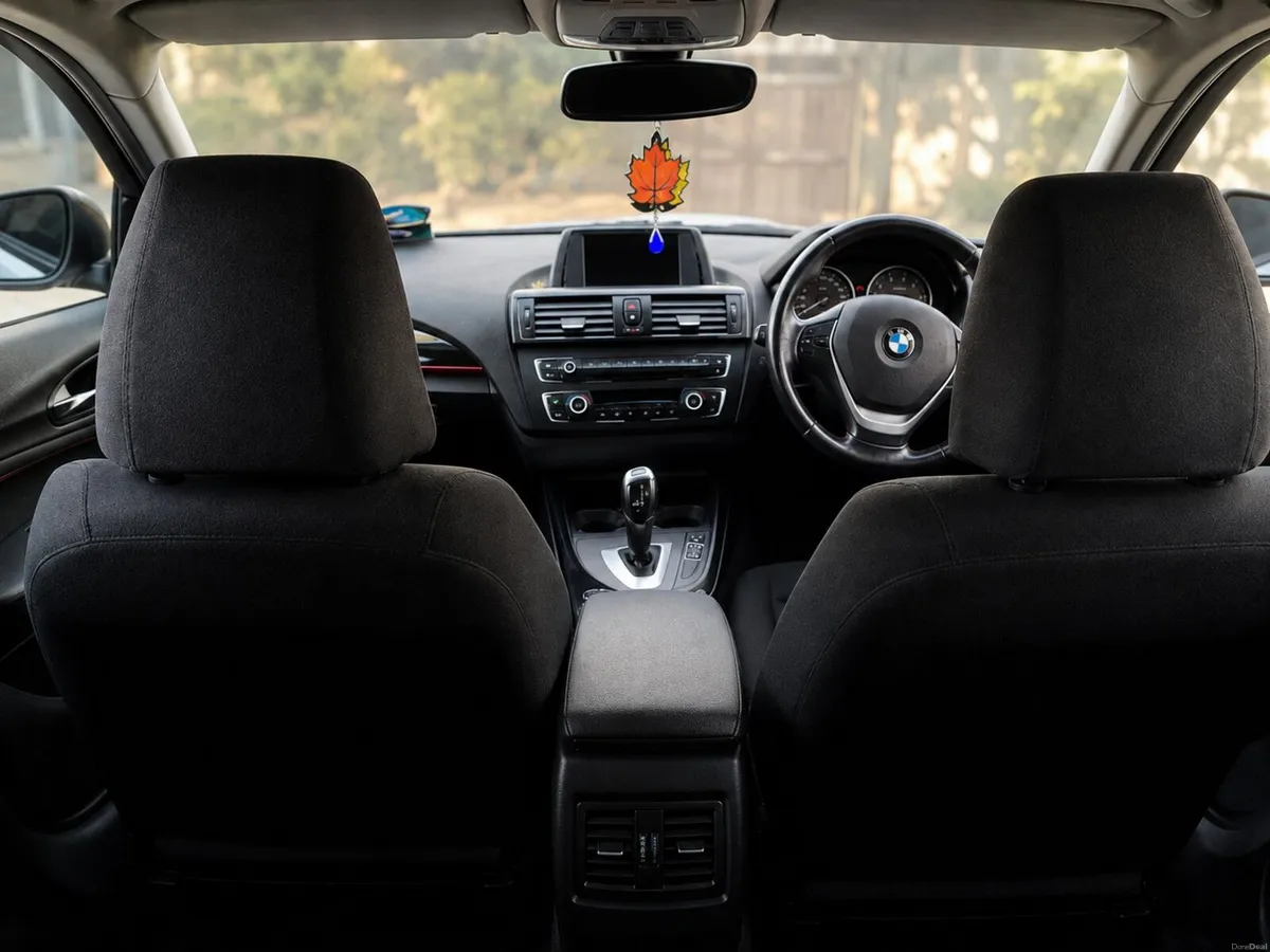 BMW 1-Series 2012 - Image 2