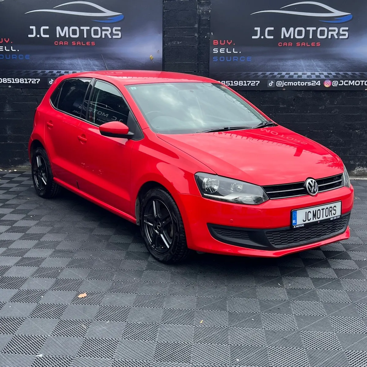 2013 VW Polo (Automatic) - Image 1
