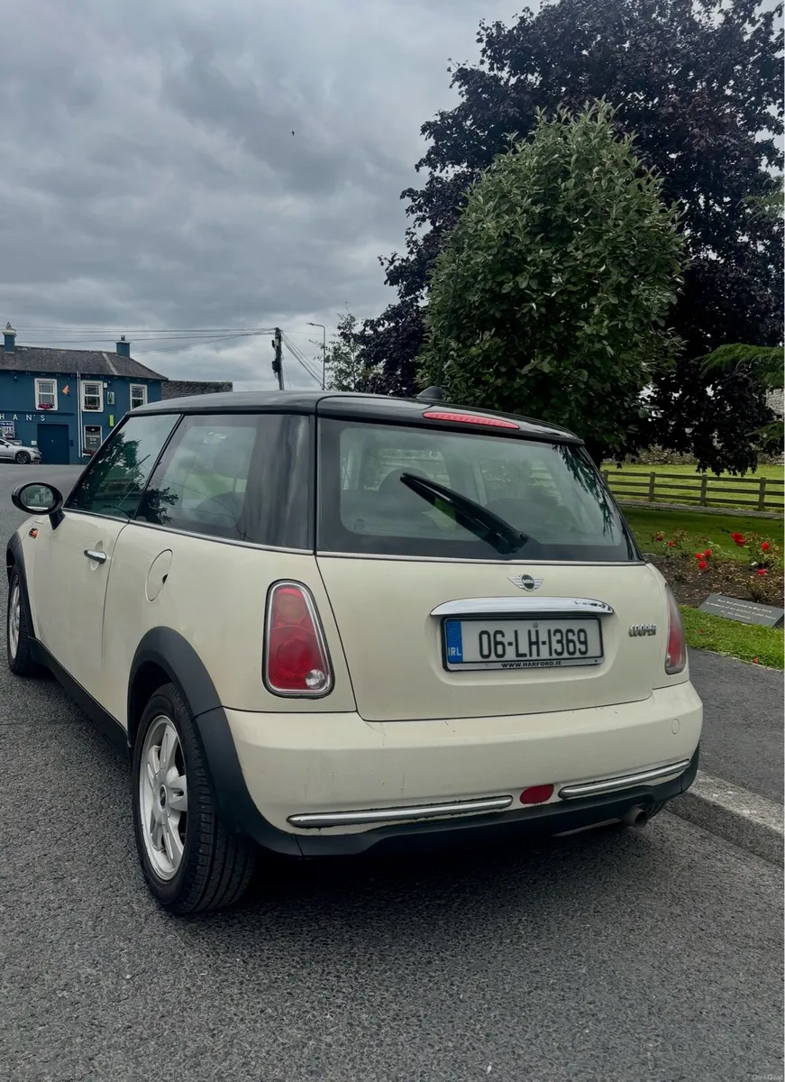 Mini Cooper - Image 6
