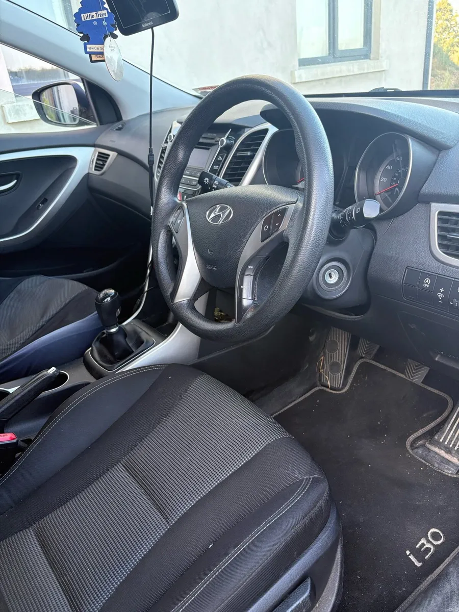 2016 Hyundai i30 - Image 5