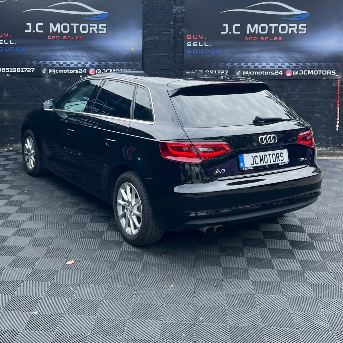 2015 Audi A3 TFSI 39km Automatic - Image 5