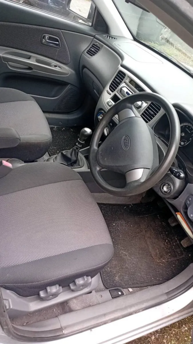 KIA RIO - Image 3