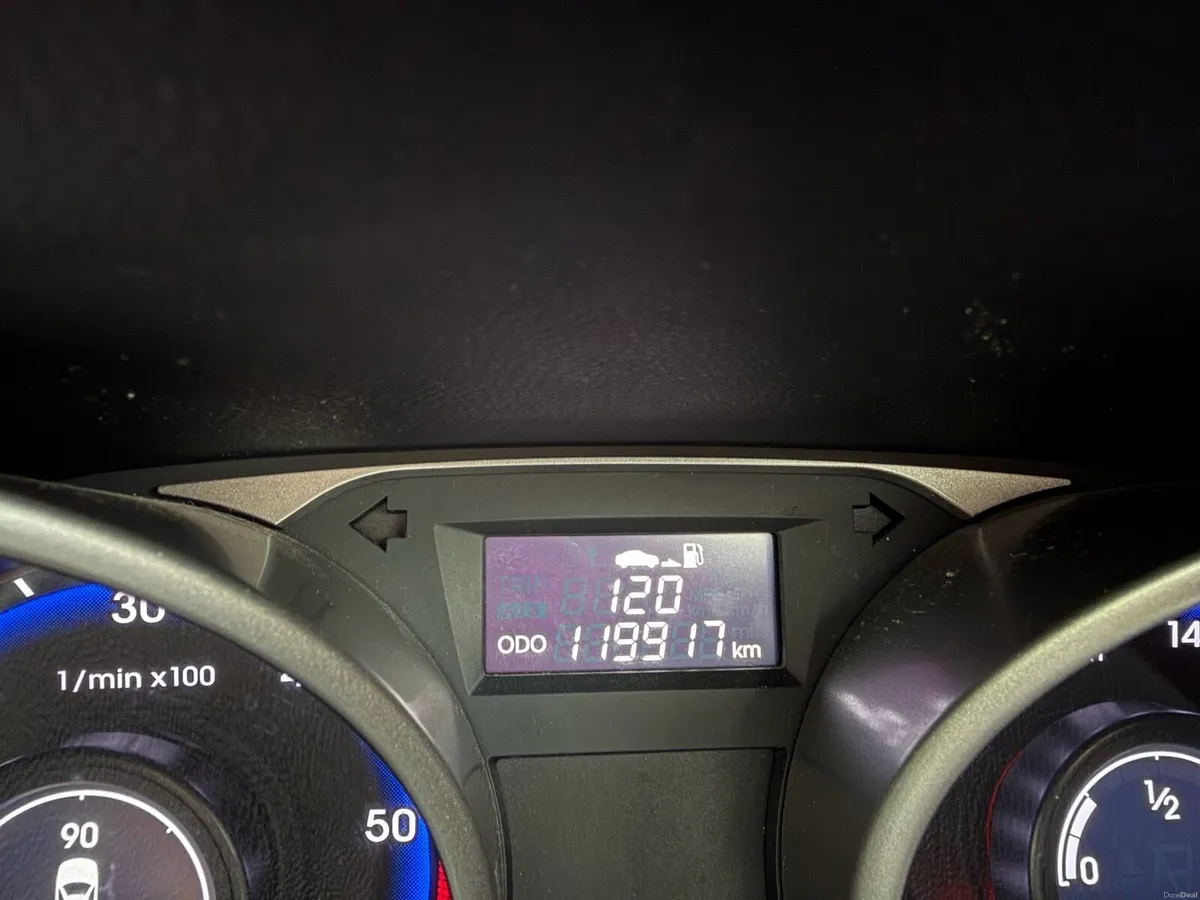 Hyundai ix35 EXECUTIVE - Image 6
