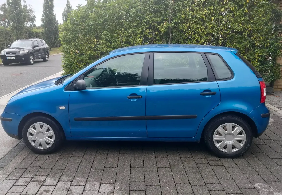 Volkswagen Polo 2004 - Image 1