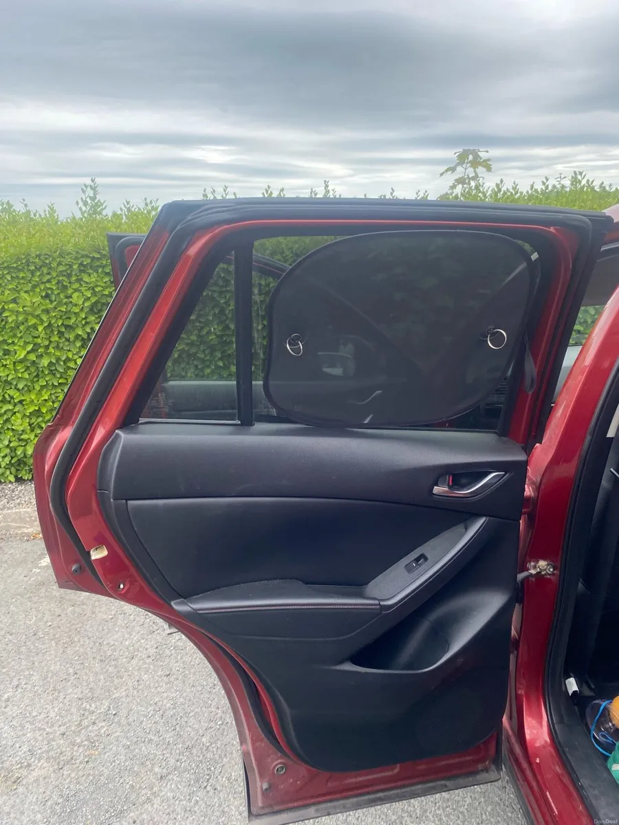 Car - Image 5