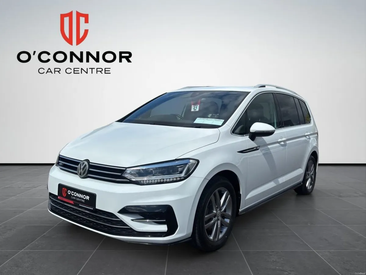 Volkswagen Touran R LINE 1.4 AUTO Seven-seat famil - Image 1