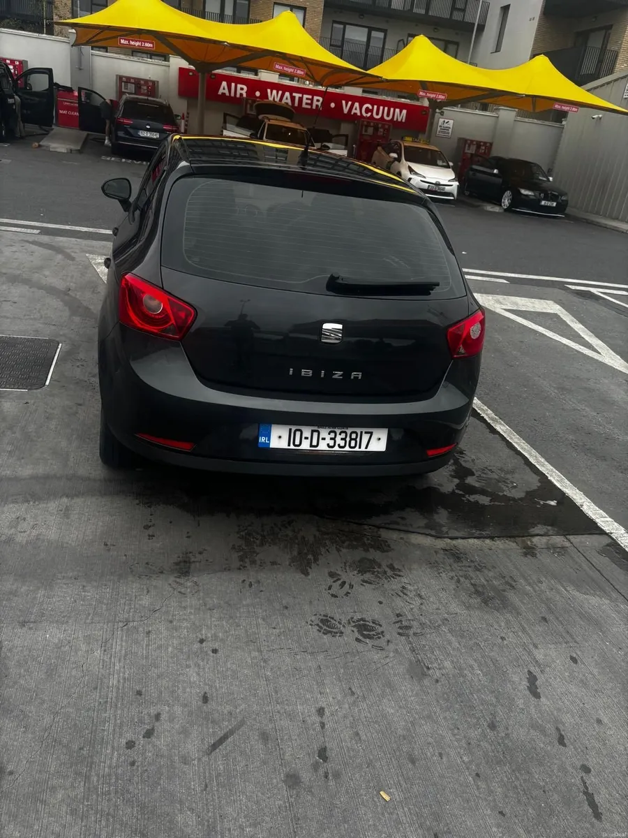 SEAT Ibiza 2010 - Image 1
