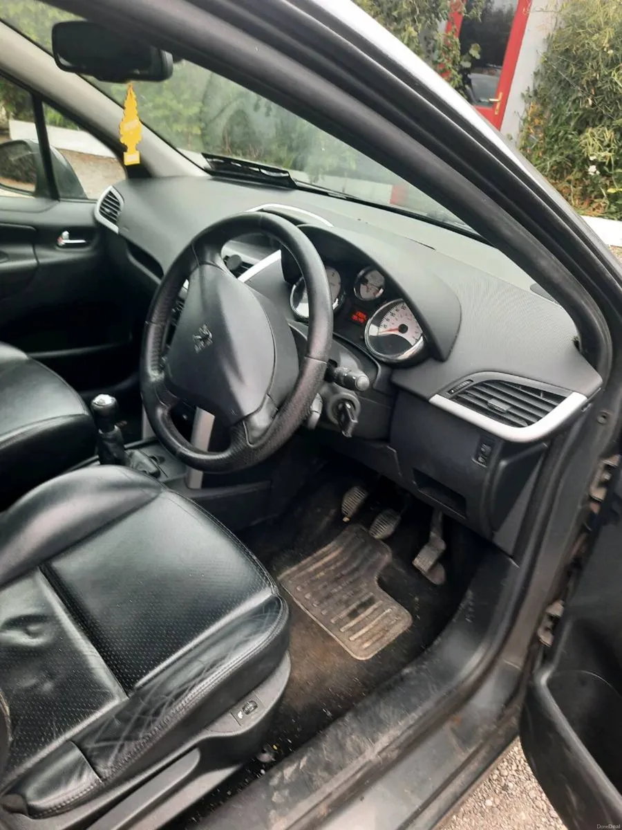 Peugot 207 - Image 1