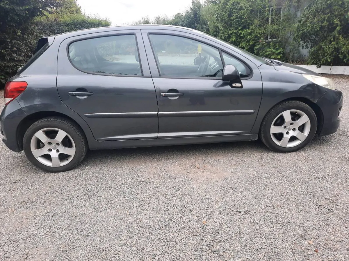 Peugot 207 - Image 4