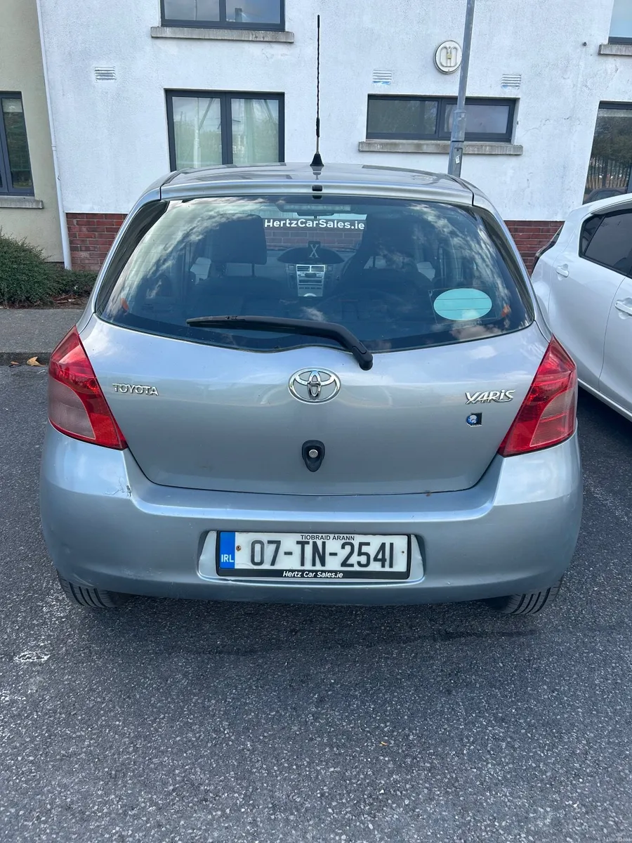 Toyota Yaris 2007 - Image 4