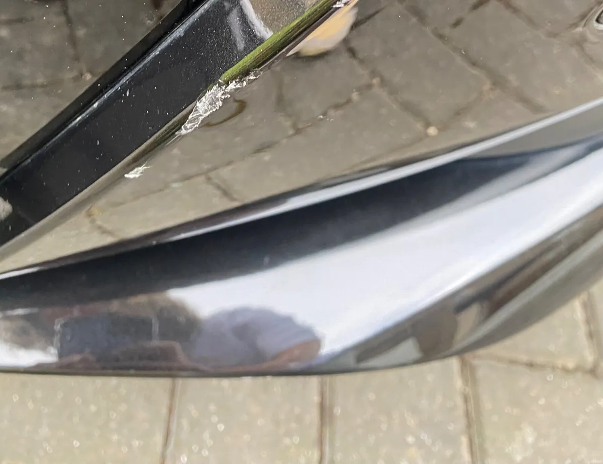 Nissan Leaf 2019 - Image 2