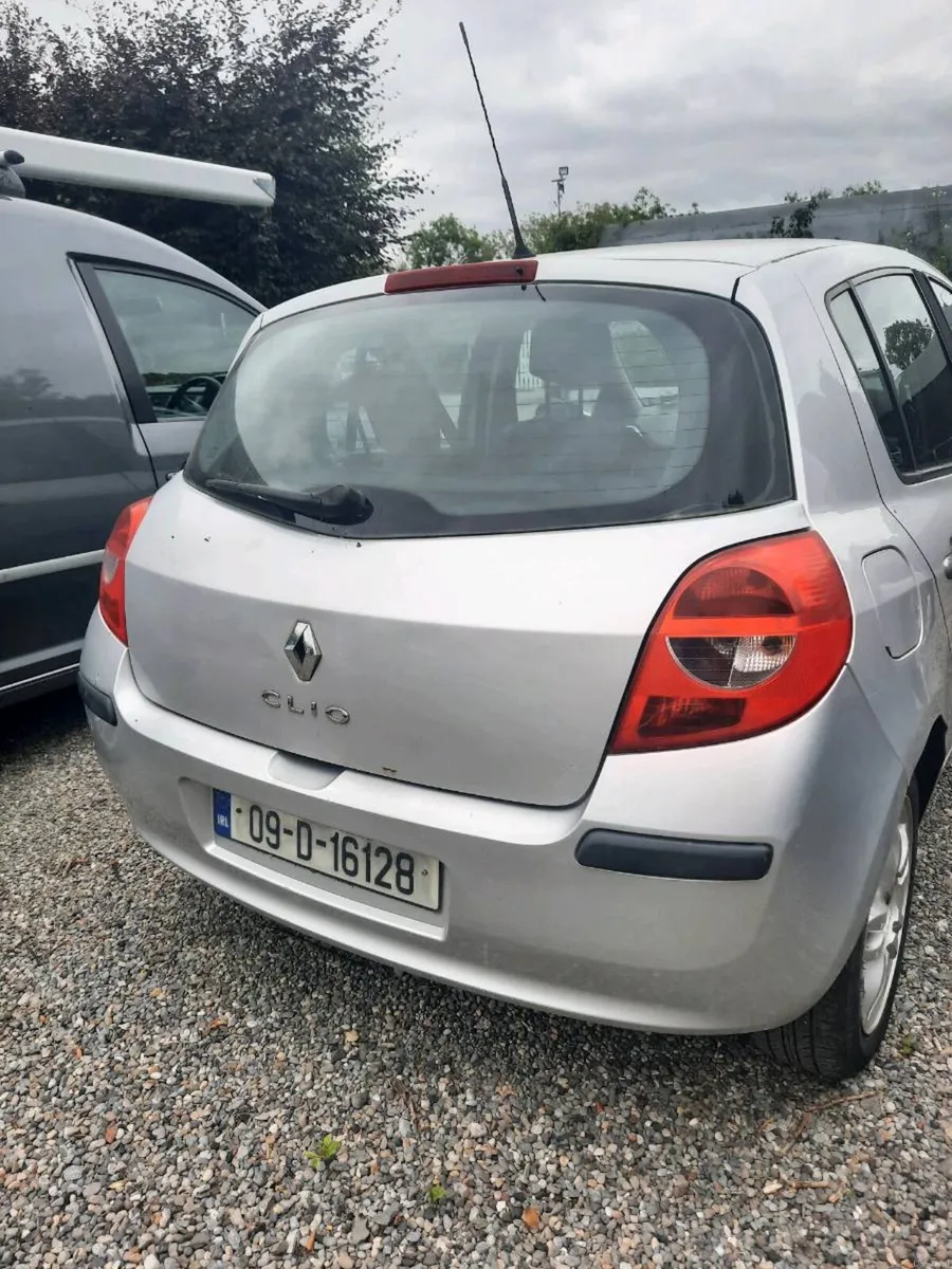 Renault Clio - Image 3