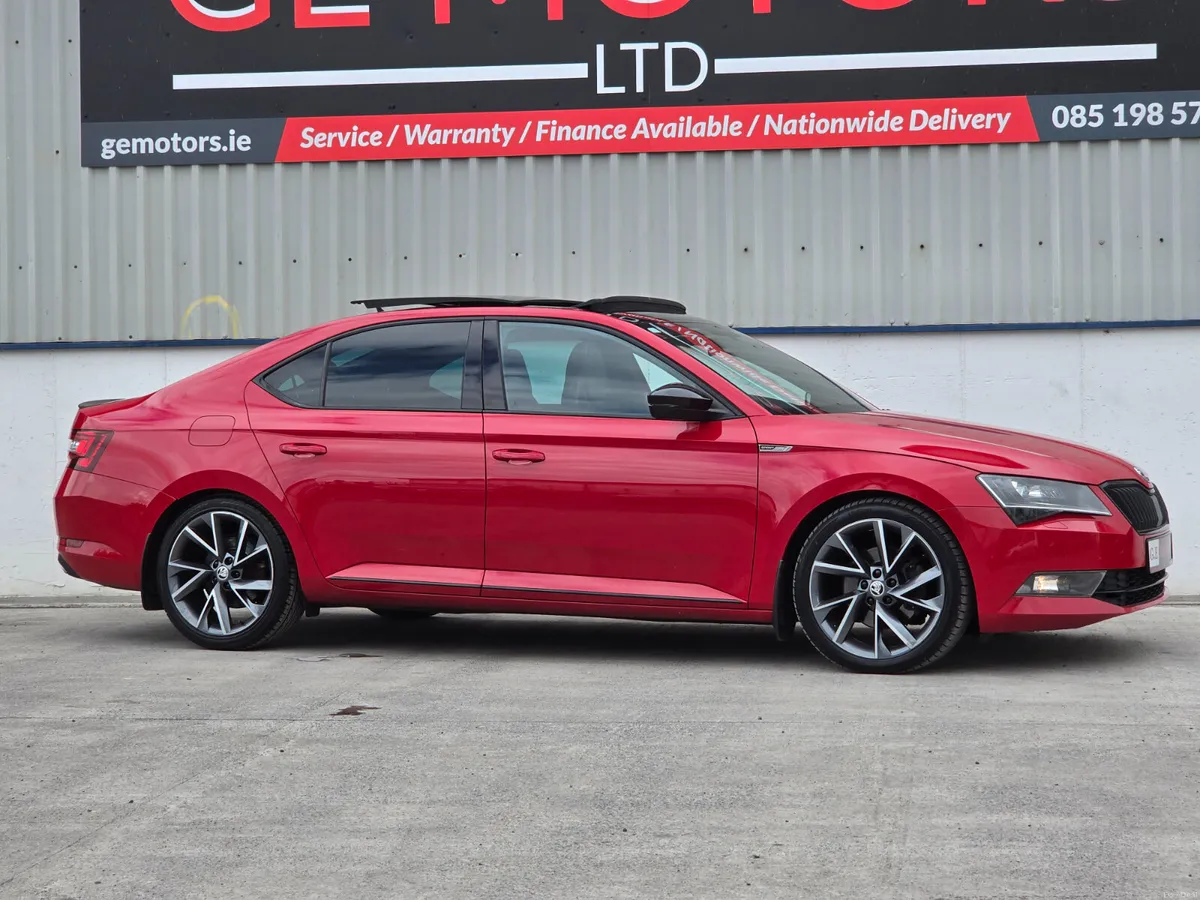 Skoda Superb 2019 2.0 150bhp Sunroof - Image 4