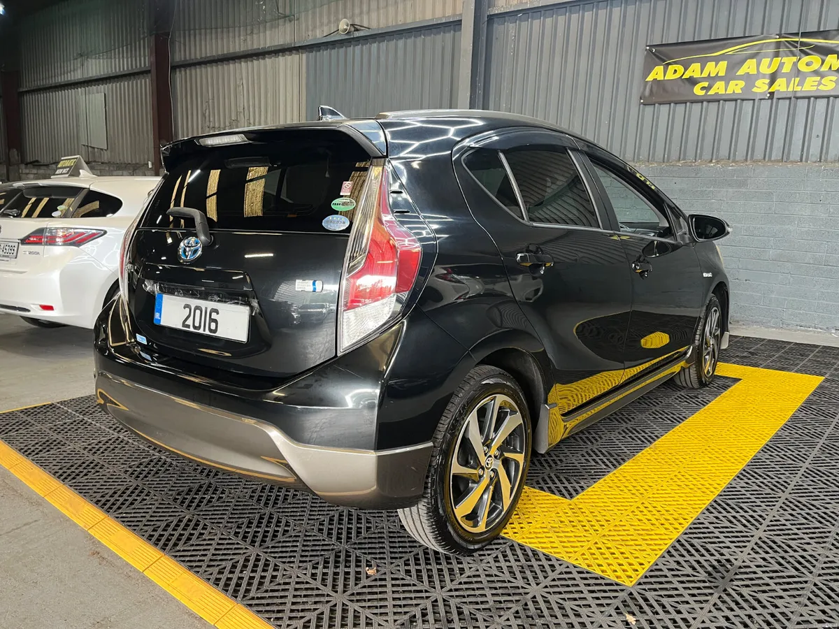Toyota Aqua 2016 top specs - Image 4