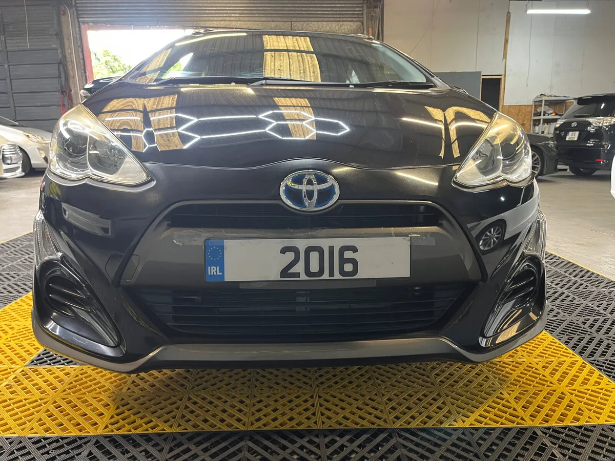 Toyota Aqua 2016 top specs - Image 3