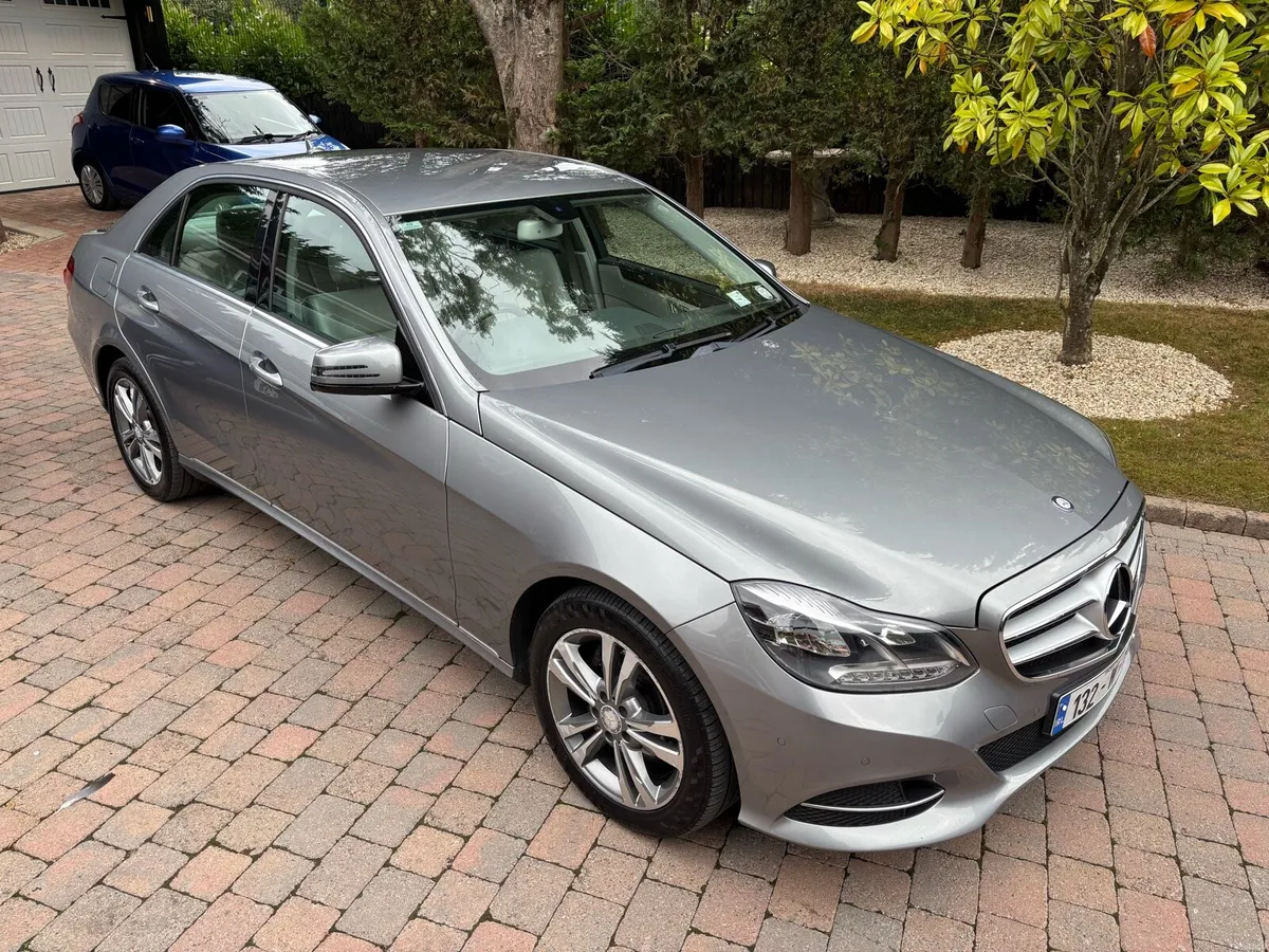 Mercedes e300 hybrid NCT 11/26 Ultra Economical - Image 5