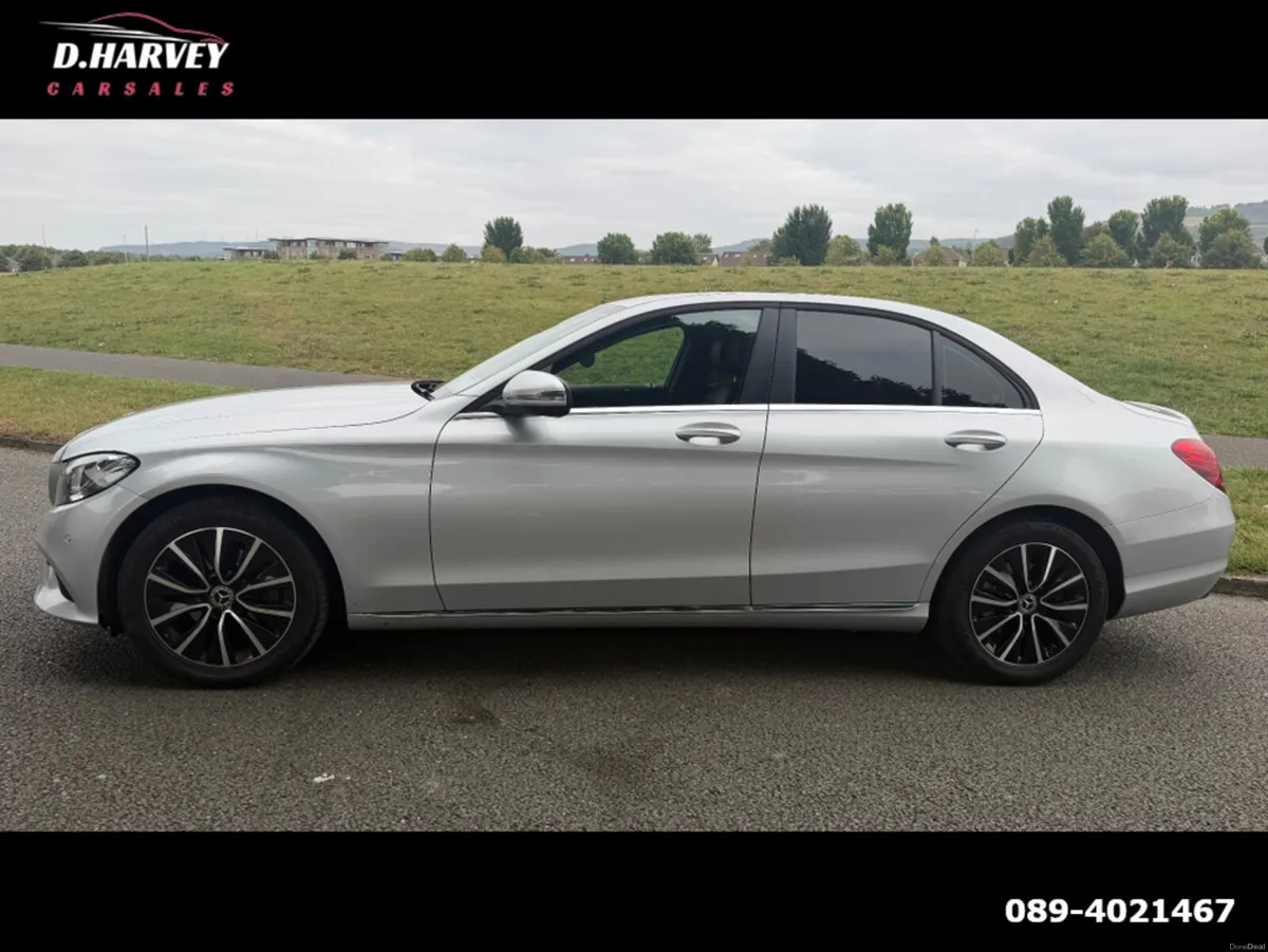 Mercedes-Benz C-Class C220 2.0D*High Spec*NCT 04/2 - Image 5