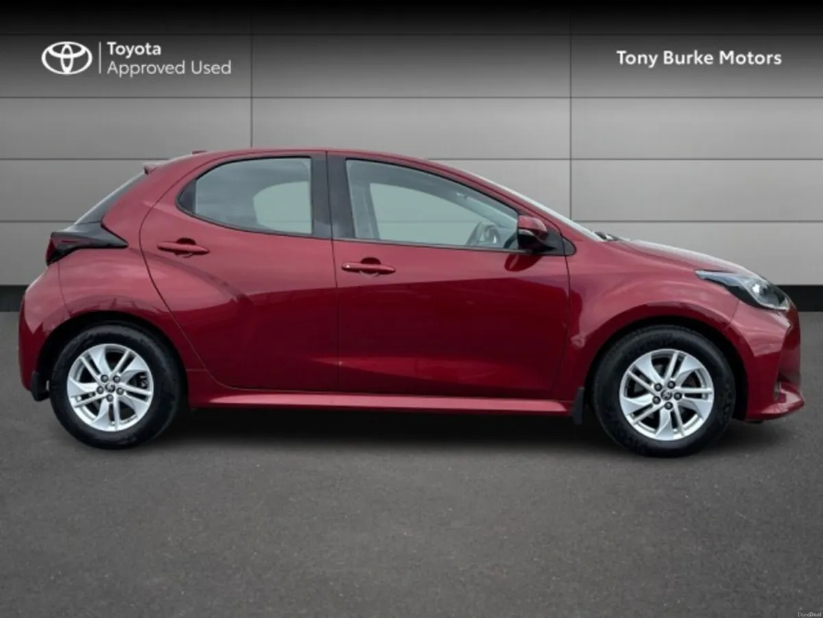 Toyota Yaris - Petrol - New Generation - Luna Edit - Image 3