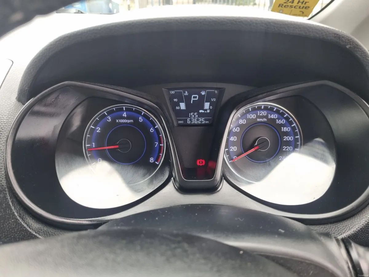 Hyundai ix20 2015 - Image 2