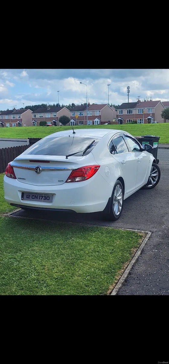Vauxhall Insignia 2012 - Image 4
