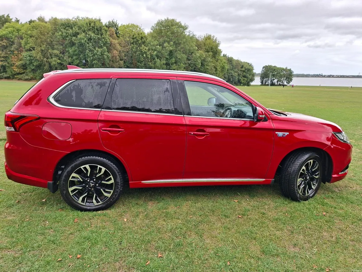 Mitsubishi Outlander 2016 - Image 4