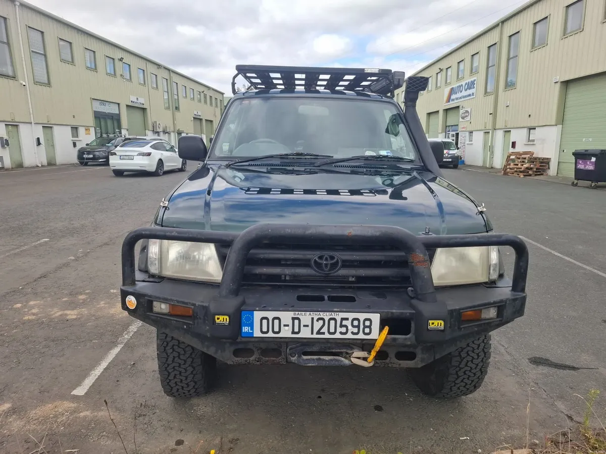Toyota Land Cruiser 2000 - Image 3