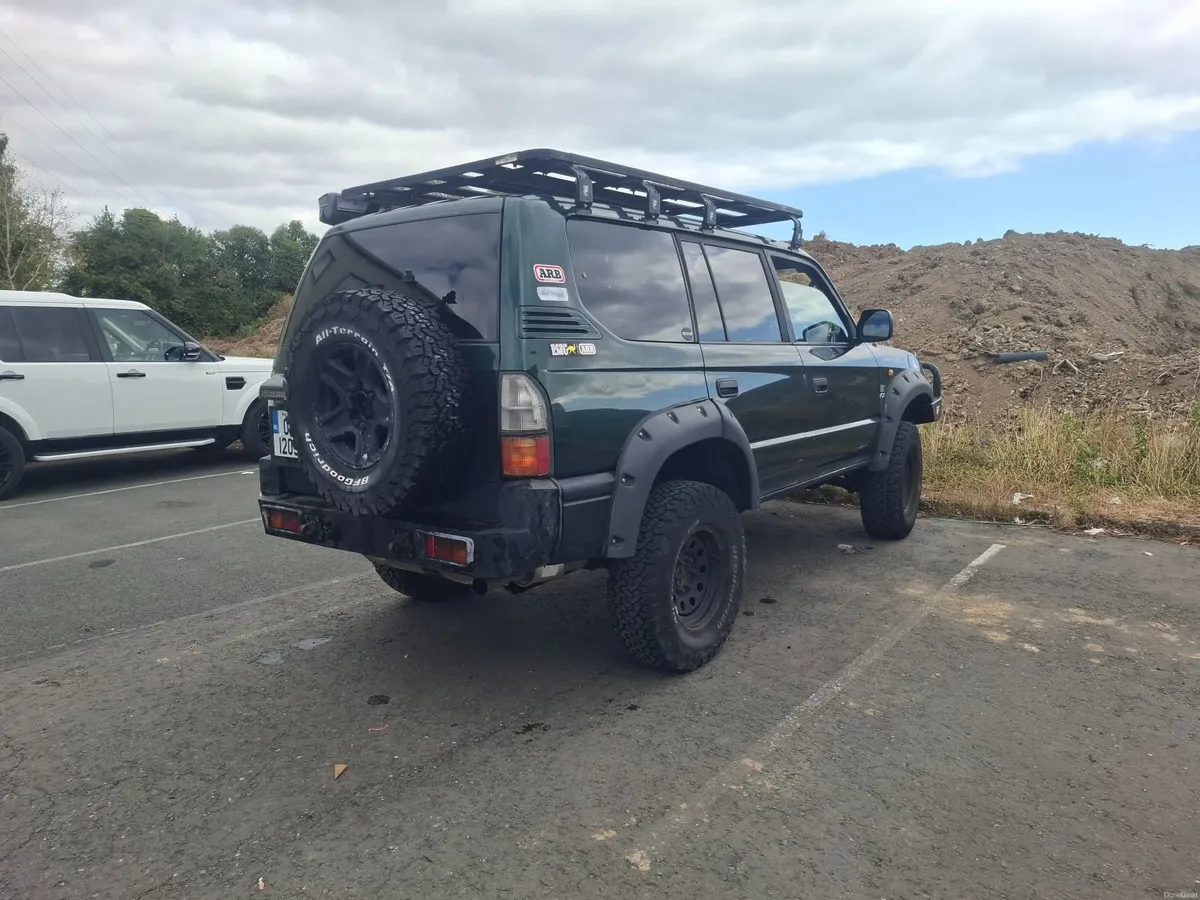 Toyota Land Cruiser 2000 - Image 4