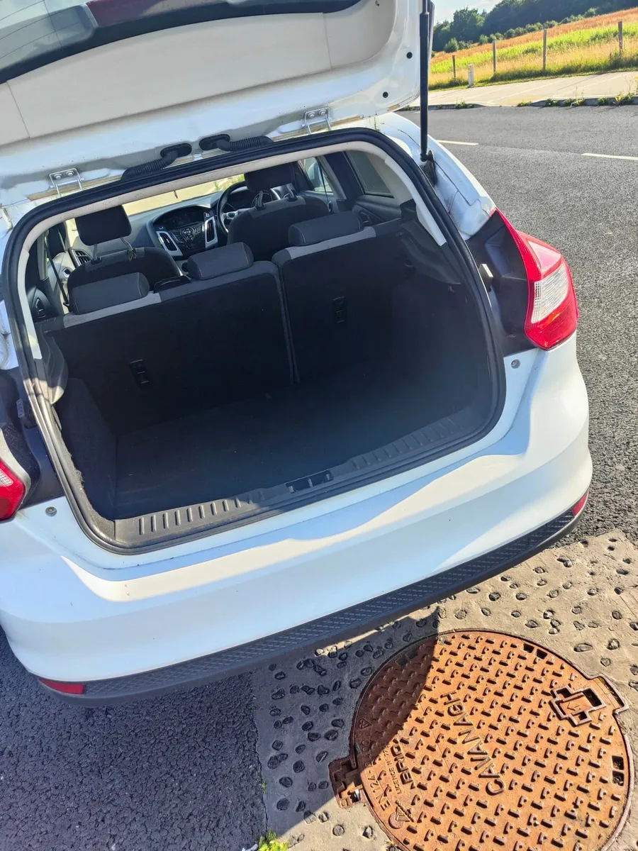 Ford Focus 2014 - Image 3