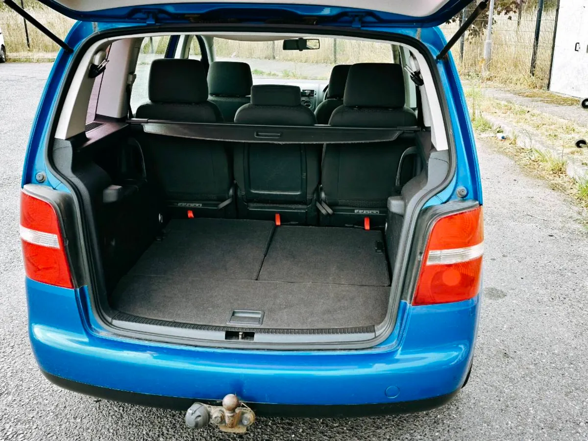 VW Touran - Image 2