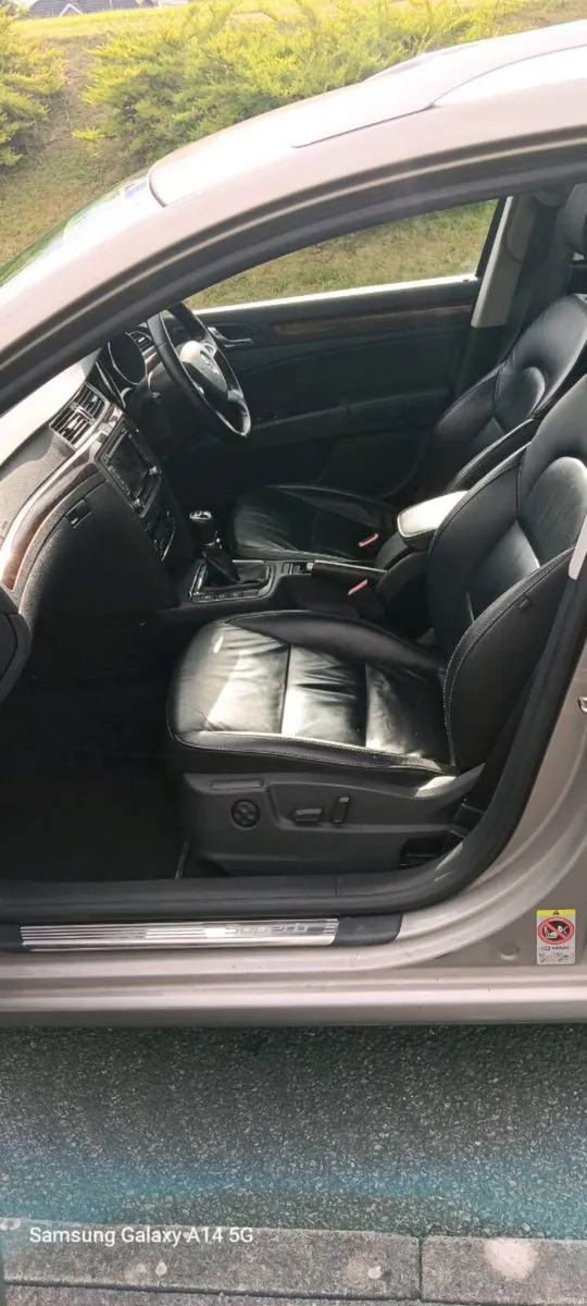 2014 Skoda Superb Estate - Image 6