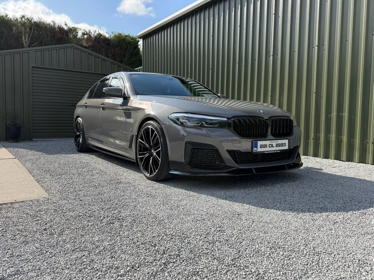 BMW 520d - Image 1