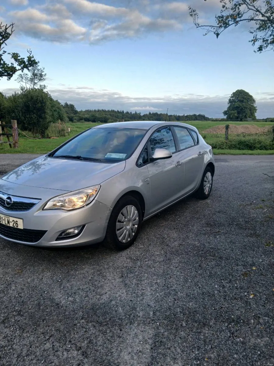 OPEL ASTRA 1.4 PETROL 131 NEW NCT TODAY 5/27 - Image 2