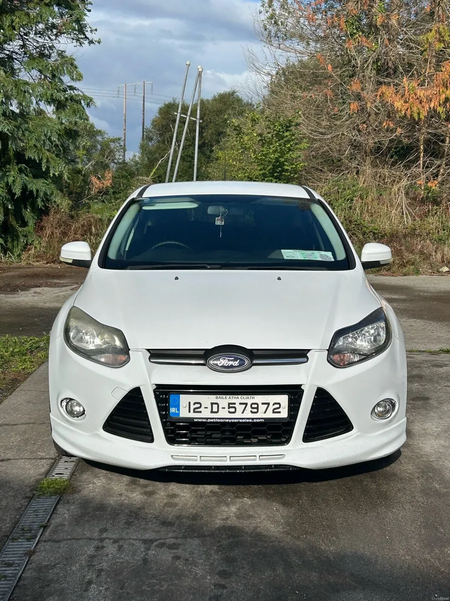 Ford Focus - Image 2