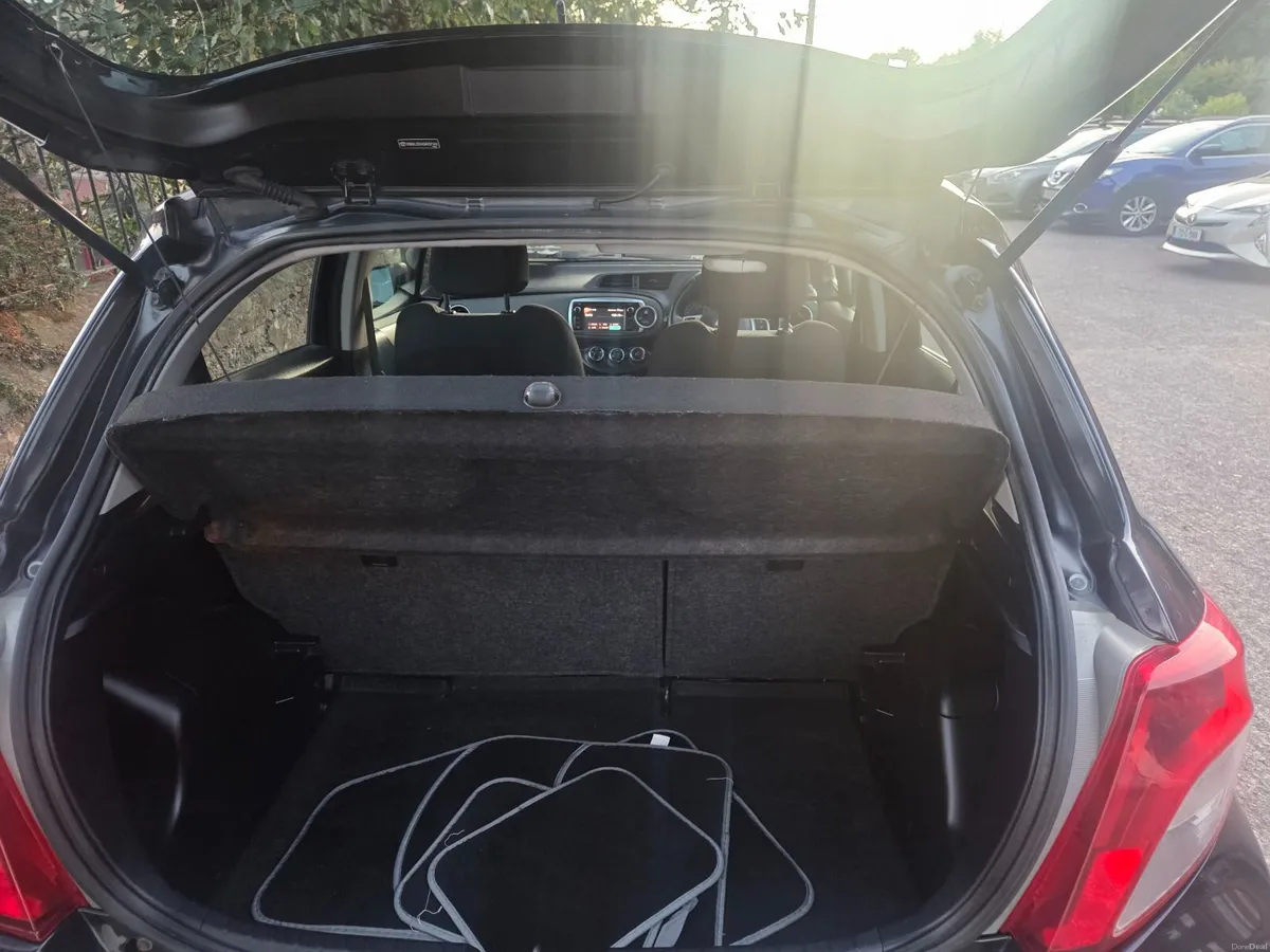 2013 Toyota Yaris,Nct 7/27. - Image 5