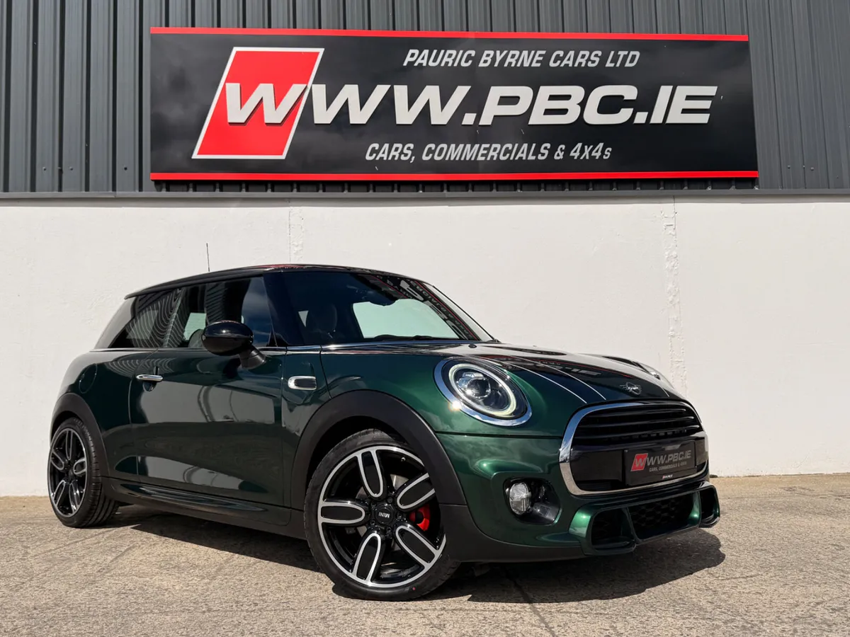 Mini Cooper 1.5D JCW Pack 2018 - Image 2