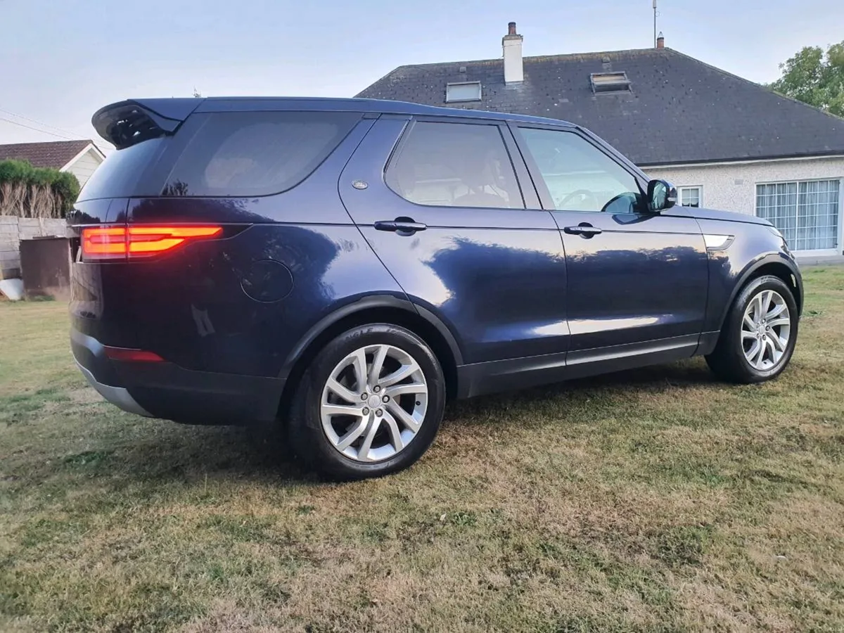LAND ROVER DISCOVERY HSE 2018 - Image 3